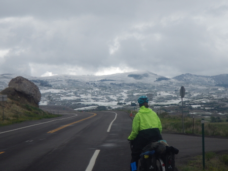 Snowy landscape after waking up from a cold night