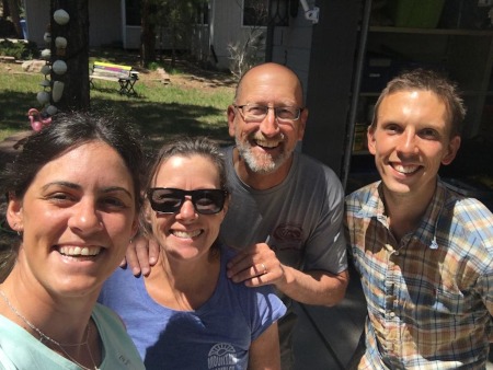 Sadly saying goodbye to Dave y Sharon